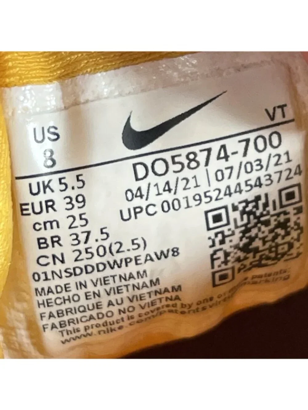 Nike Air VaporMax Plus 'Go The Extra Smile' Women Size 8 Yellow Shoes DO5874-700